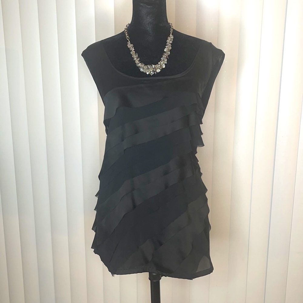 Alfani Womens Scalloped Sleeveless Top